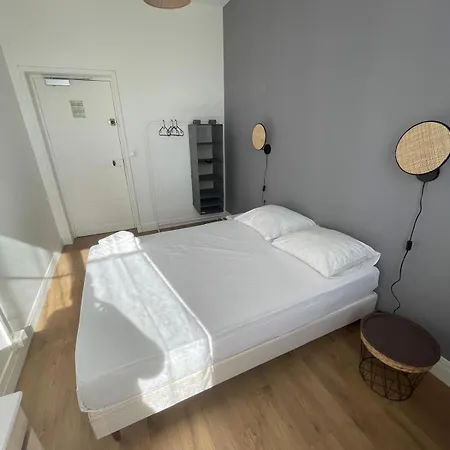 Clermont Airport * Aulnat