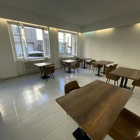 فندق Clermont Airport *