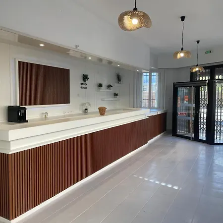 Clermont Airport Hotel *