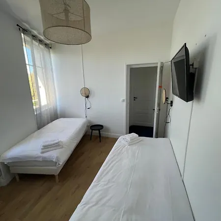 فندق Clermont Airport *